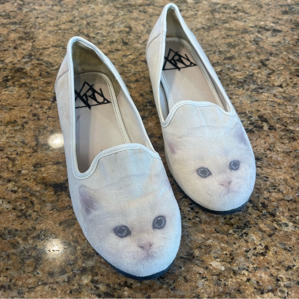 Yru Cat Loafers Slip On Kitten Mules White — image 2 of 8